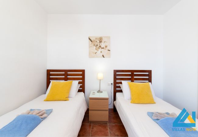 Villa en Playa Blanca - 158 - Villa Elana (LH158) Villa en Playa Blanca - 158 - Villa Elana (LH158)