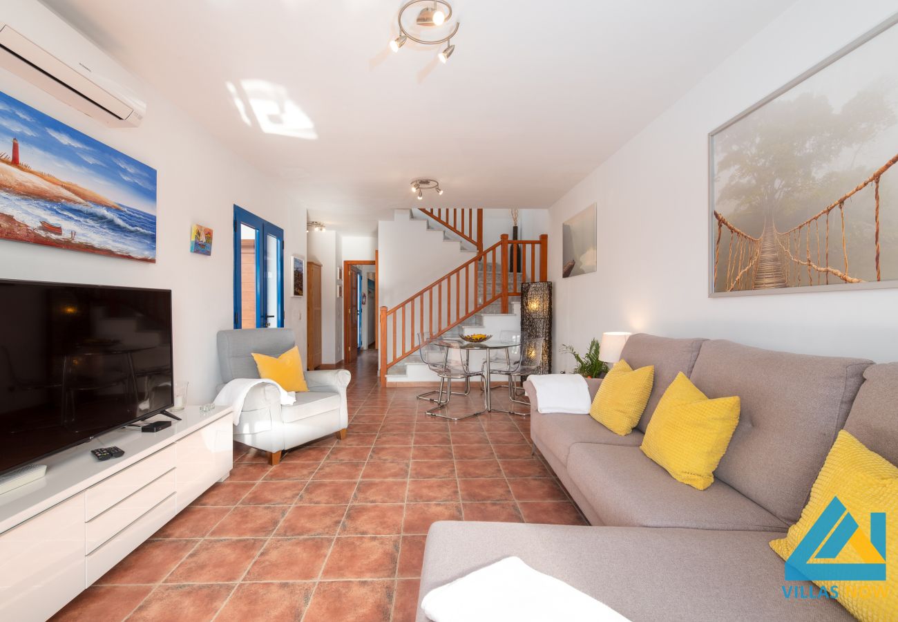 Villa en Playa Blanca - 104 - Villa Elise (LH104) Villa en Playa Blanca - 104 - Villa Elise (LH104)