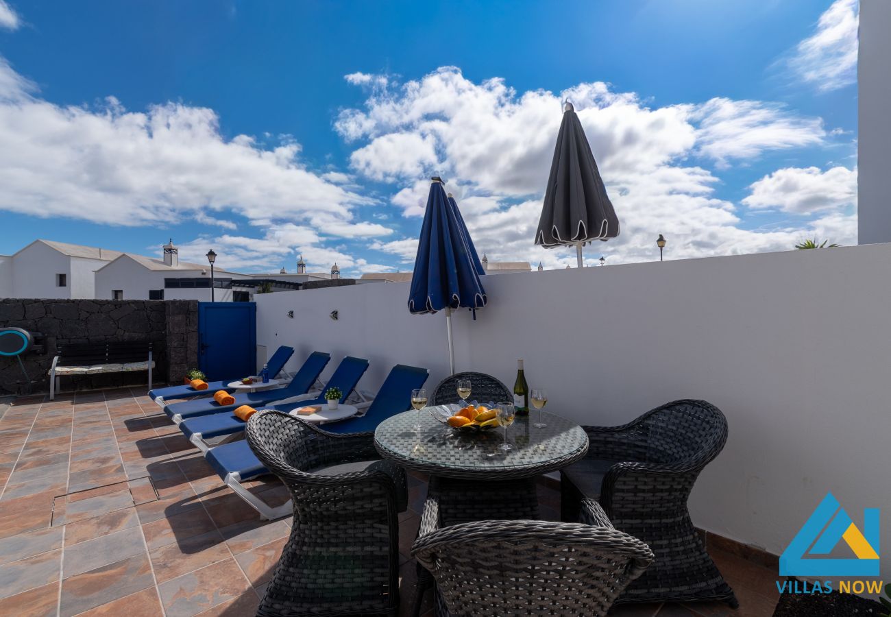 Villa en Playa Blanca - 104 - Villa Elise (LH104) Villa en Playa Blanca - 104 - Villa Elise (LH104)