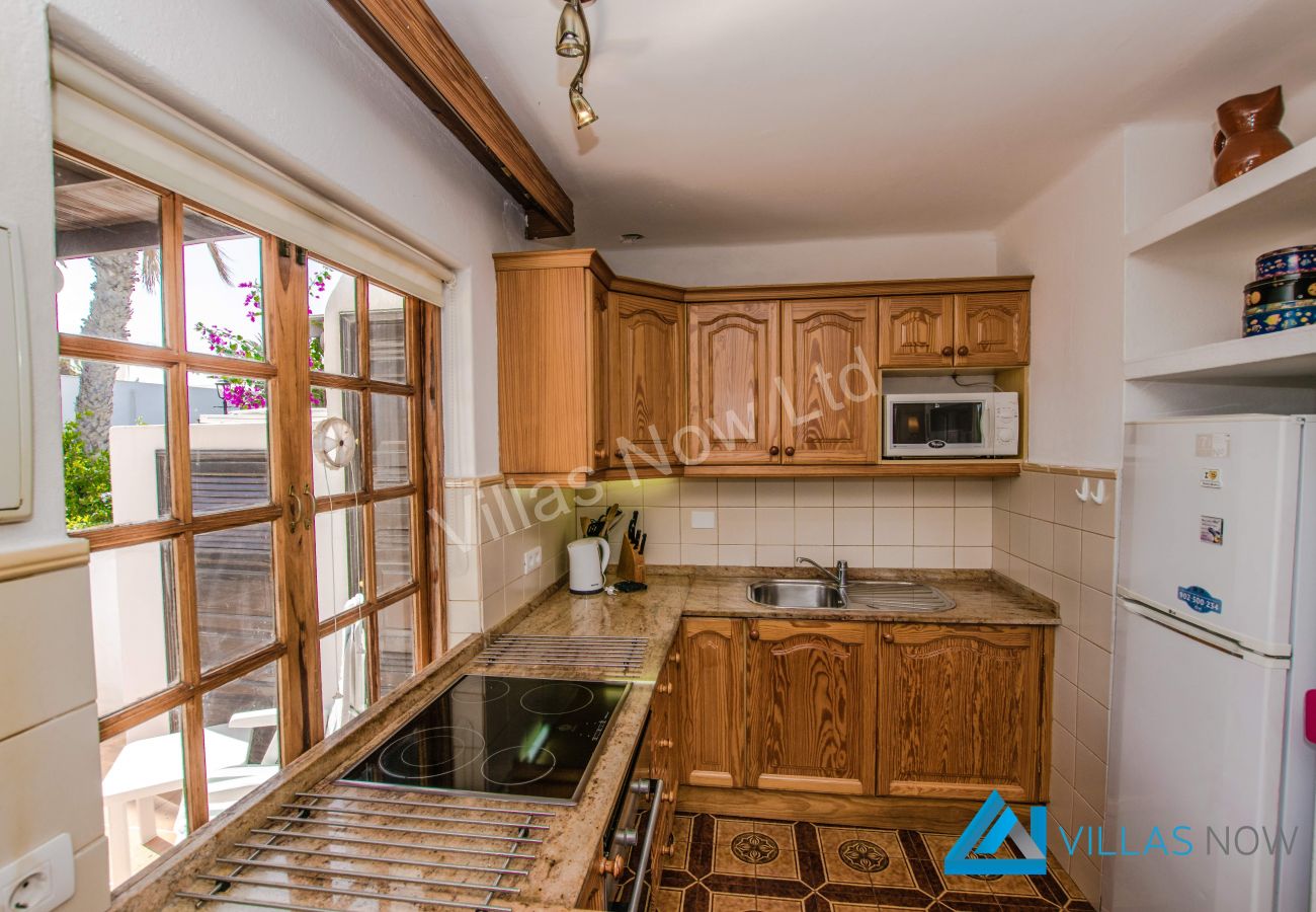 Villa en Playa Blanca - 1040 - Casas Del Sol 22F (LH1040)