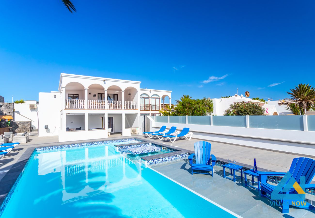 Villa en Playa Blanca - 108 - Casa Hawkeshead (LH108)