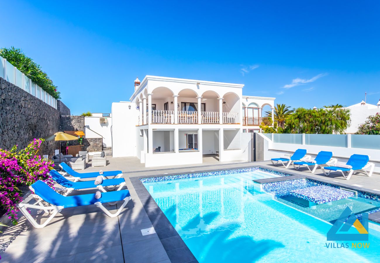 Villa en Playa Blanca - 108 - Casa Hawkeshead (LH108)