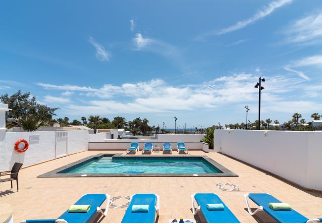 Villa en Playa Blanca - 114 - Villa Michelle (LH114) Villa en Playa Blanca - 114 - Villa Michelle (LH114)