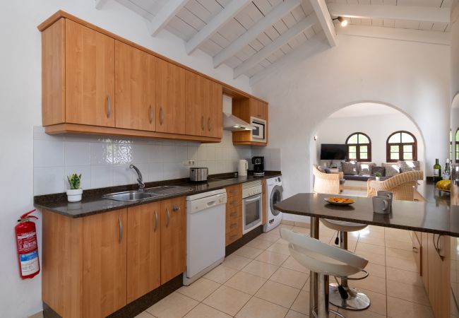 Villa en Playa Blanca - 114 - Villa Michelle (LH114) Villa en Playa Blanca - 114 - Villa Michelle (LH114)