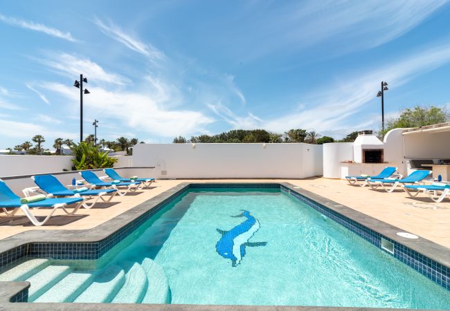 Villa en Playa Blanca - 114 - Villa Michelle (LH114) Villa en Playa Blanca - 114 - Villa Michelle (LH114)