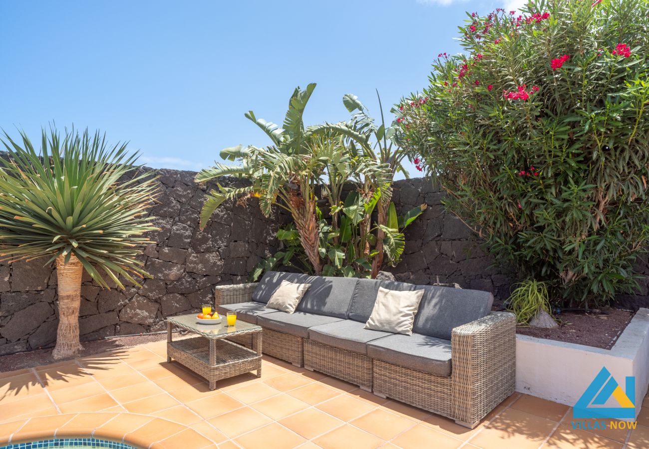 Villa en Playa Blanca - 122 - Villa Azure (LH122)