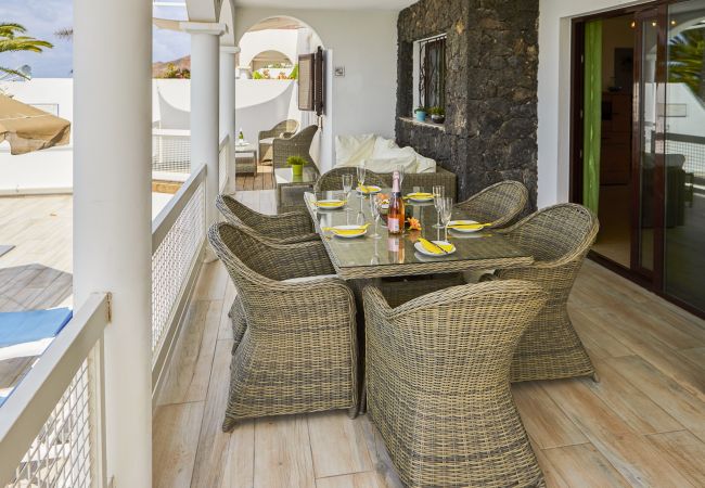 Villa en Playa Blanca - 133 - Villa Del Sol (LH133) Villa en Playa Blanca - 133 - Villa Del Sol (LH133)