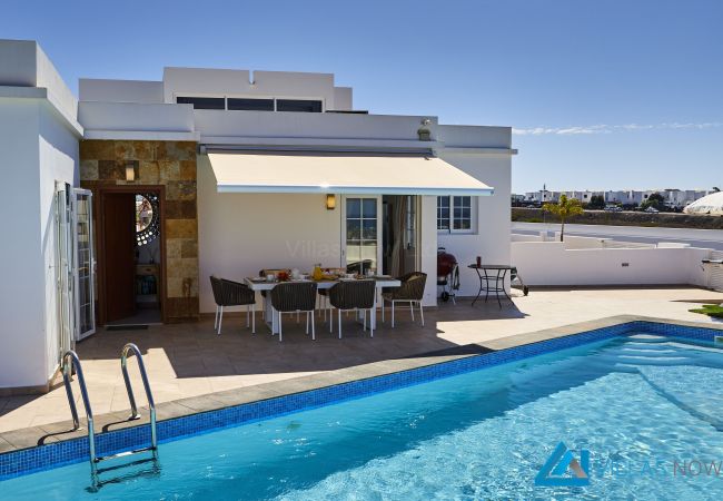 Villa en Playa Blanca - 195 - Casa Nostra (LH195)