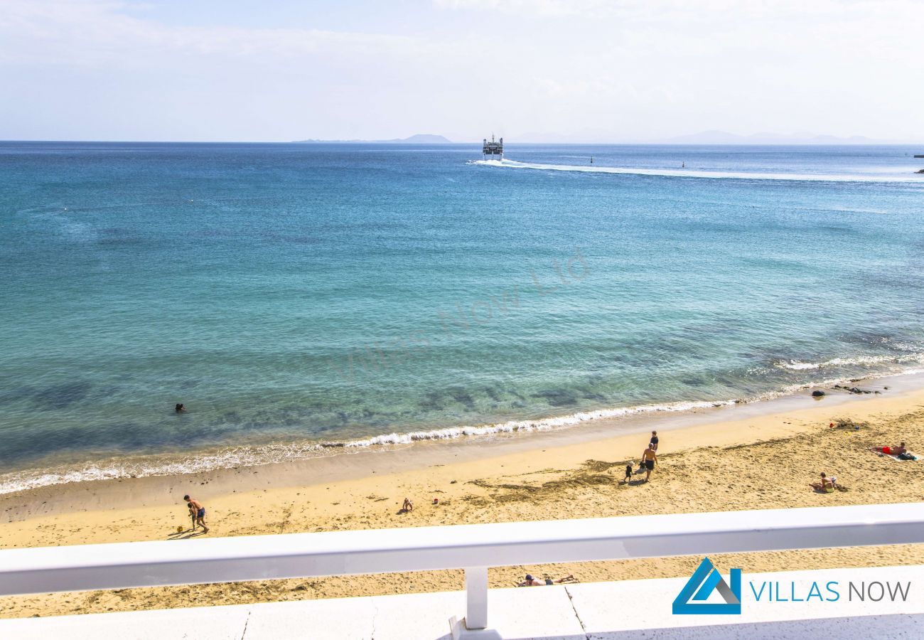 Apartamento en Playa Blanca - 197 - Apartment Vista Maritima 2C (LH197)