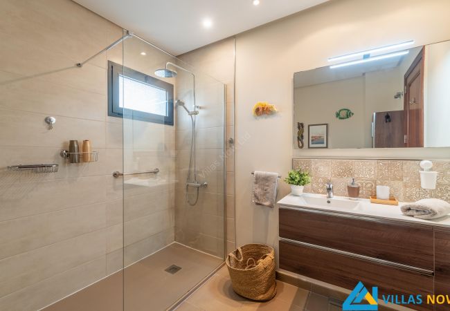 Villa en Playa Blanca - 204 - Casa Braeside (LH204) Villa en Playa Blanca - 204 - Casa Braeside (LH204)