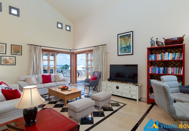 Villa en Playa Blanca - 204 - Casa Braeside (LH204) Villa en Playa Blanca - 204 - Casa Braeside (LH204)