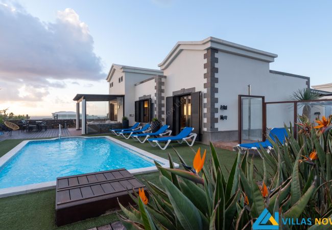 Villa en Playa Blanca - 204 - Casa Braeside (LH204) Villa en Playa Blanca - 204 - Casa Braeside (LH204)