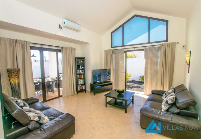 Villa en Playa Blanca - 207 - Casa Carra (LH207) Villa en Playa Blanca - 207 - Casa Carra (LH207)