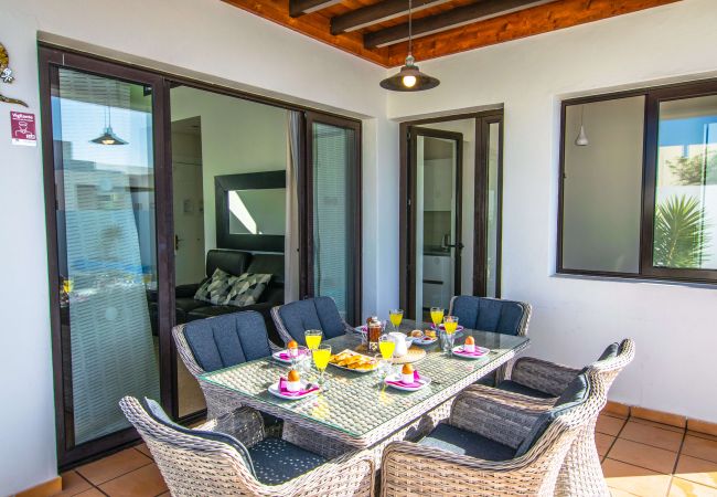 Casa Carra - Terrace & Alfresco Dining 