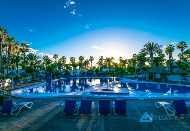 Las Brisas - Heated Swimming Pool 