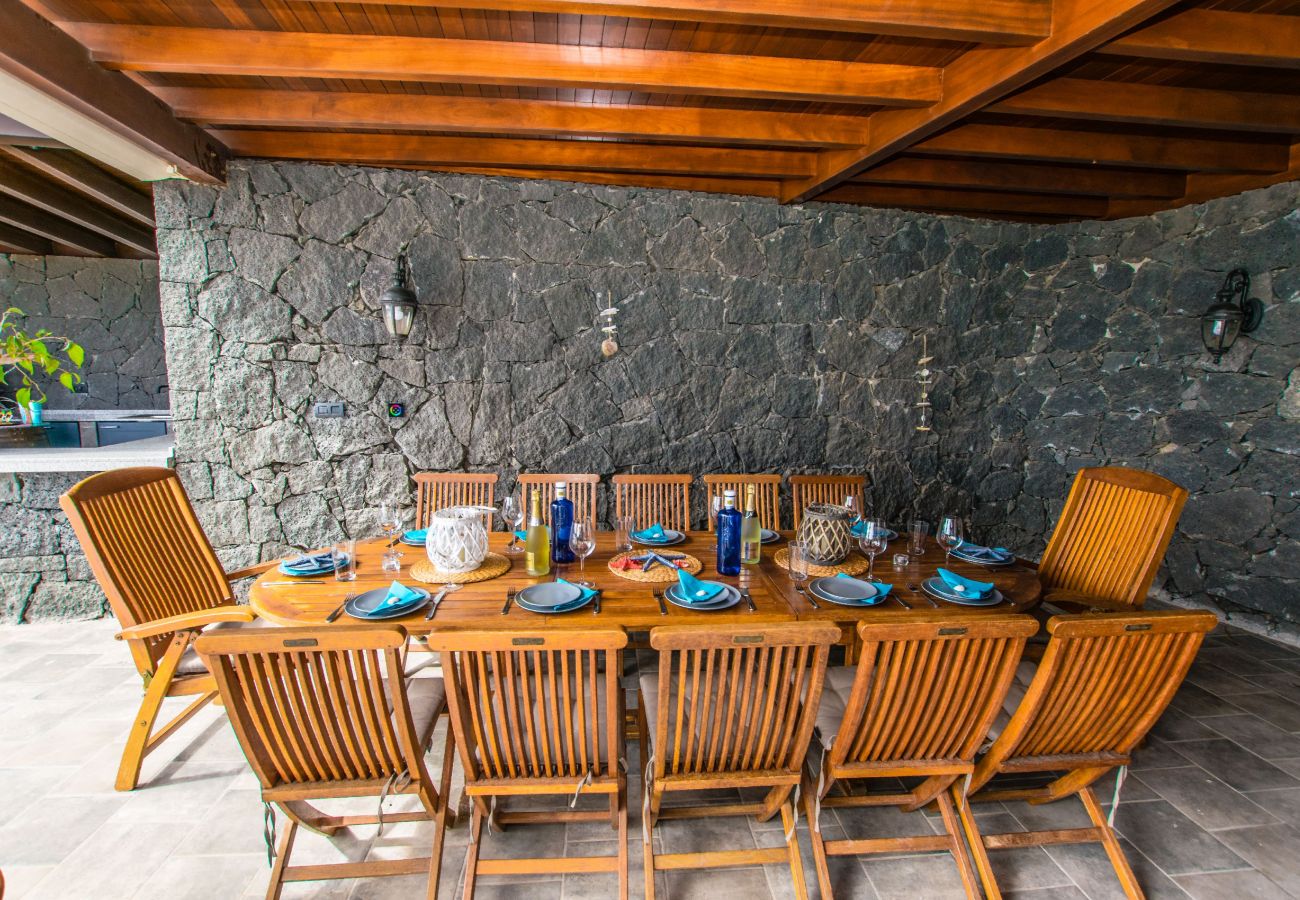 Casa Cacti - Al Fresco Dining 