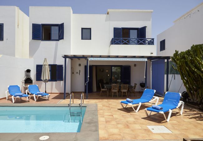 Villa en Playa Blanca - 221 - Casa La Vista (LH221)