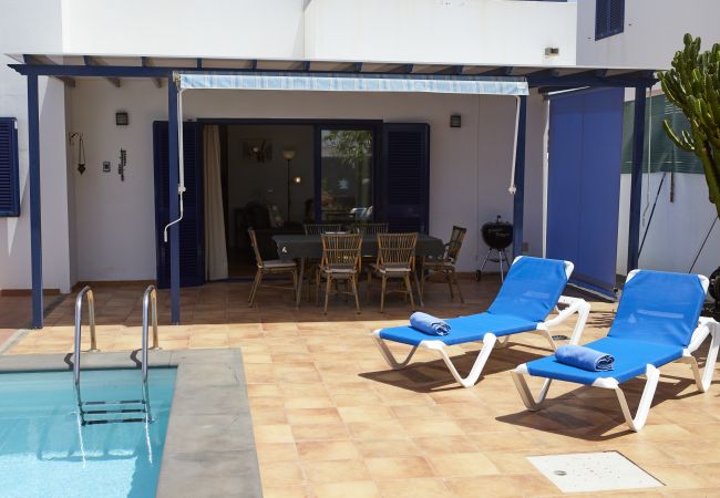 Villa en Playa Blanca - 221 - Casa La Vista (LH221) Villa en Playa Blanca - 221 - Casa La Vista (LH221)