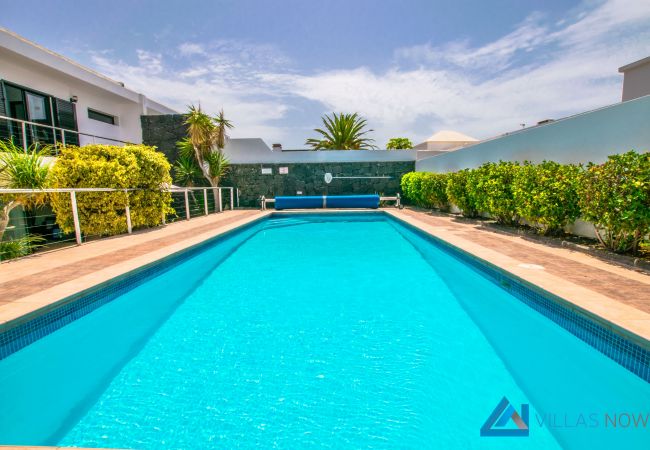 Villa en Playa Blanca - 223 - Villa Timanfaya  (LH223) Villa en Playa Blanca - 223 - Villa Timanfaya  (LH223)