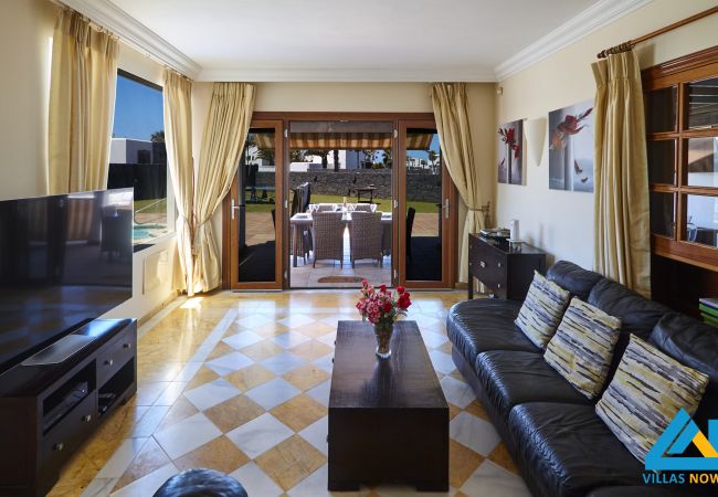 Villa en Playa Blanca - 227 - Casa Beluka (LH227)