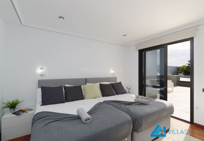 Villa en Puerto Calero - 232 - Vista Del Mar (LH232) Villa en Puerto Calero - 232 - Vista Del Mar (LH232)