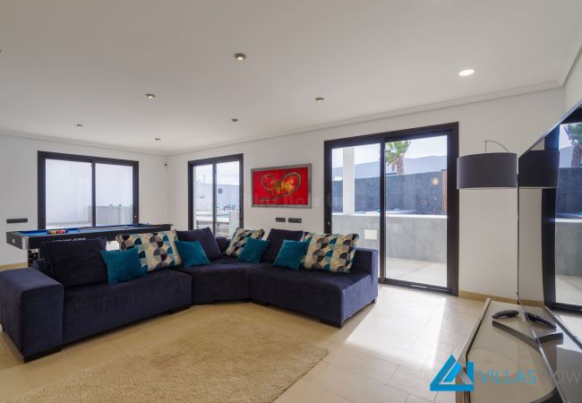 Villa en Puerto Calero - 232 - Vista Del Mar (LH232) Villa en Puerto Calero - 232 - Vista Del Mar (LH232)