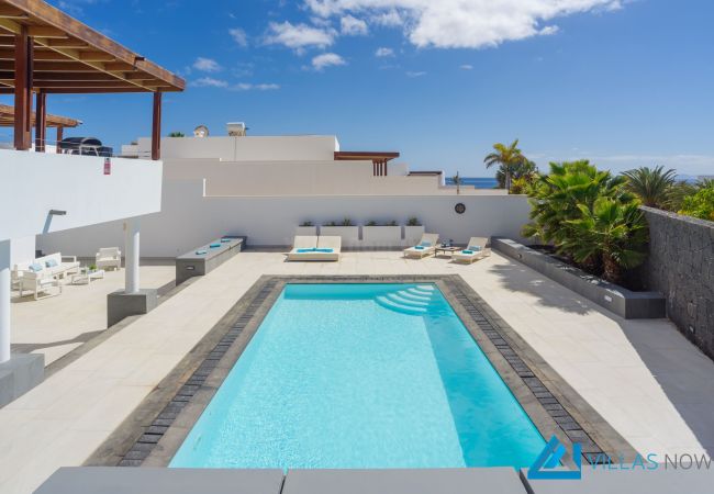 Villa en Puerto Calero - 232 - Vista Del Mar (LH232) Villa en Puerto Calero - 232 - Vista Del Mar (LH232)