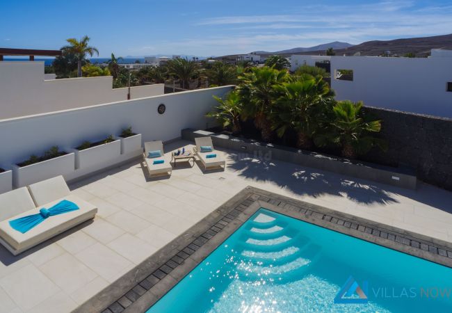 Villa en Puerto Calero - 232 - Vista Del Mar (LH232) Villa en Puerto Calero - 232 - Vista Del Mar (LH232)