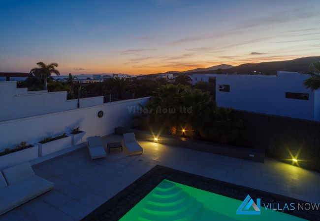 Villa en Puerto Calero - 232 - Vista Del Mar (LH232) Villa en Puerto Calero - 232 - Vista Del Mar (LH232)