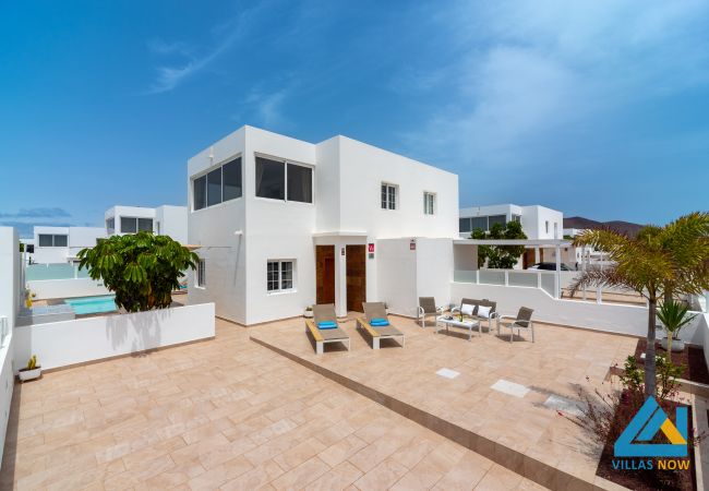 Villa en Playa Blanca - 243 - Casa Sara (LH243) Villa en Playa Blanca - 243 - Casa Sara (LH243)