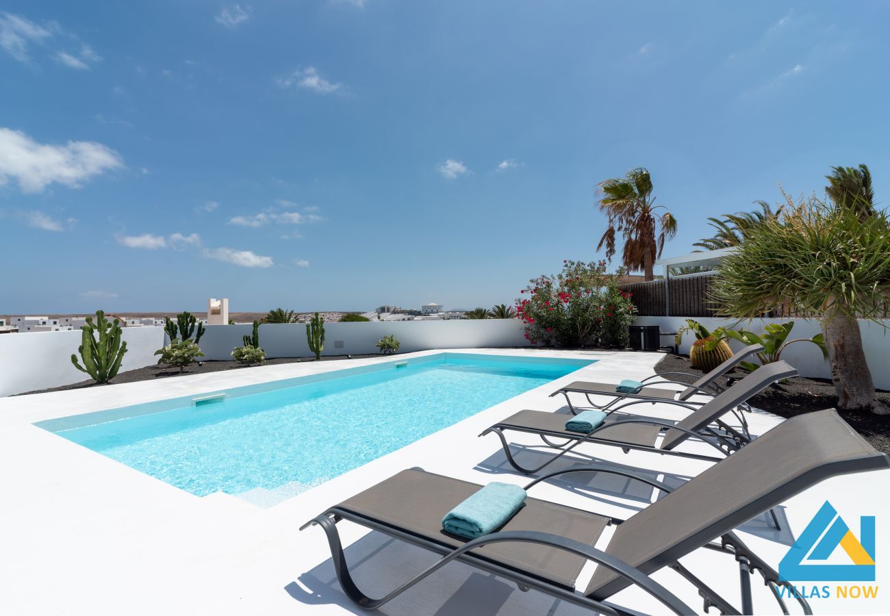 Villa en Playa Blanca - 245 - Casa Alana (LH245) Villa en Playa Blanca - 245 - Casa Alana (LH245)