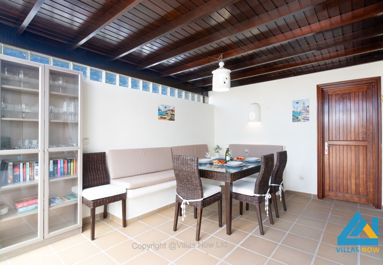 Villa en Playa Blanca - 268 - Del Faro (LH268)