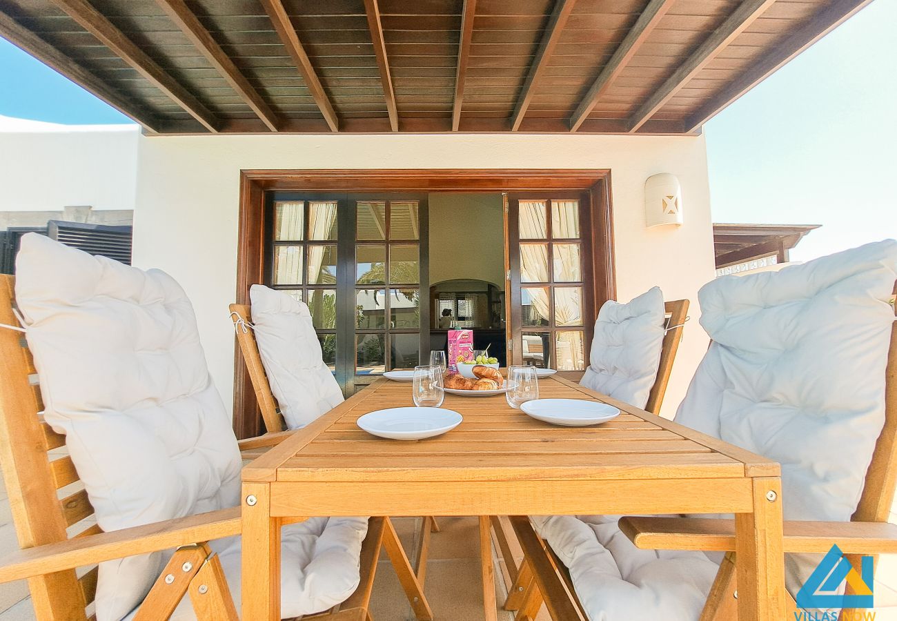 Villa en Playa Blanca - 267 - Casa Bonita (LH267)