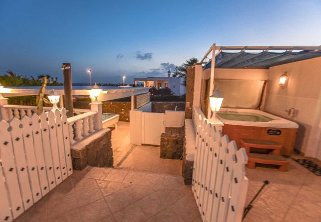 Villa à Playa Blanca - 106 - Casa Flamingo (LH106) Villa à Playa Blanca - 106 - Casa Flamingo (LH106)