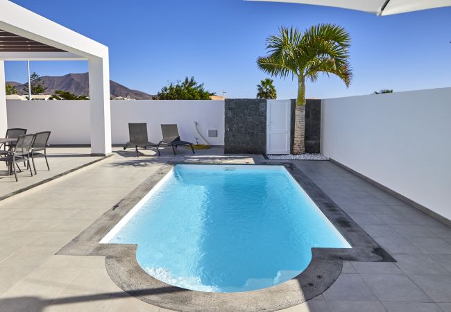 Villa à Playa Blanca - 101 - Villa Cantium (LH101) Villa à Playa Blanca - 101 - Villa Cantium (LH101)