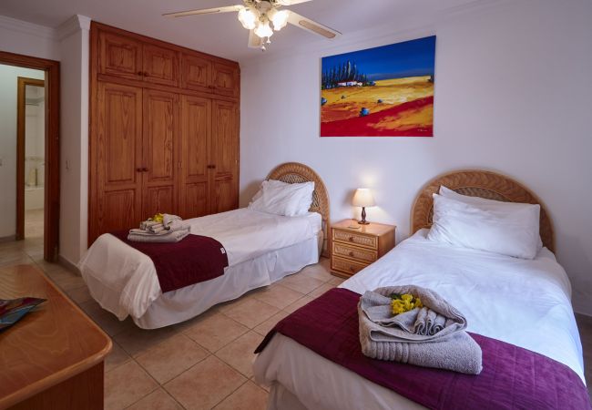 Villa à Playa Blanca - 108 - Casa Hawkeshead (LH108) Villa à Playa Blanca - 108 - Casa Hawkeshead (LH108)