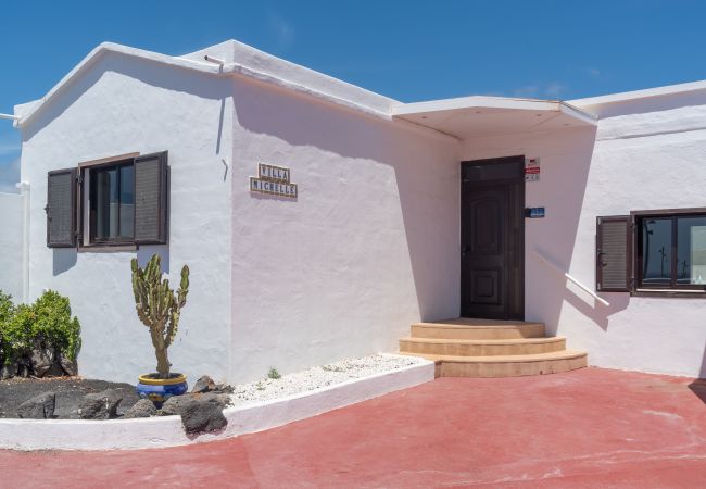 Villa à Playa Blanca - 114 - Villa Michelle (LH114) Villa à Playa Blanca - 114 - Villa Michelle (LH114)