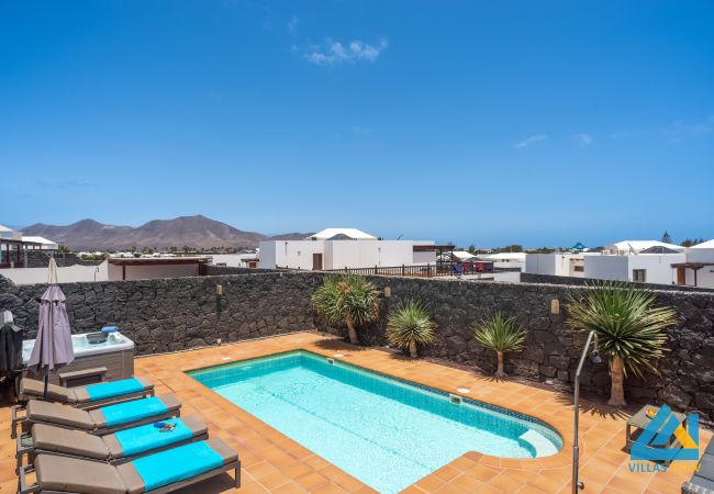 Villa à Playa Blanca - 122 - Villa Azure (LH122) Villa à Playa Blanca - 122 - Villa Azure (LH122)