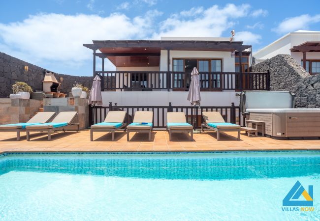 Villa à Playa Blanca - 122 - Villa Azure (LH122) Villa à Playa Blanca - 122 - Villa Azure (LH122)
