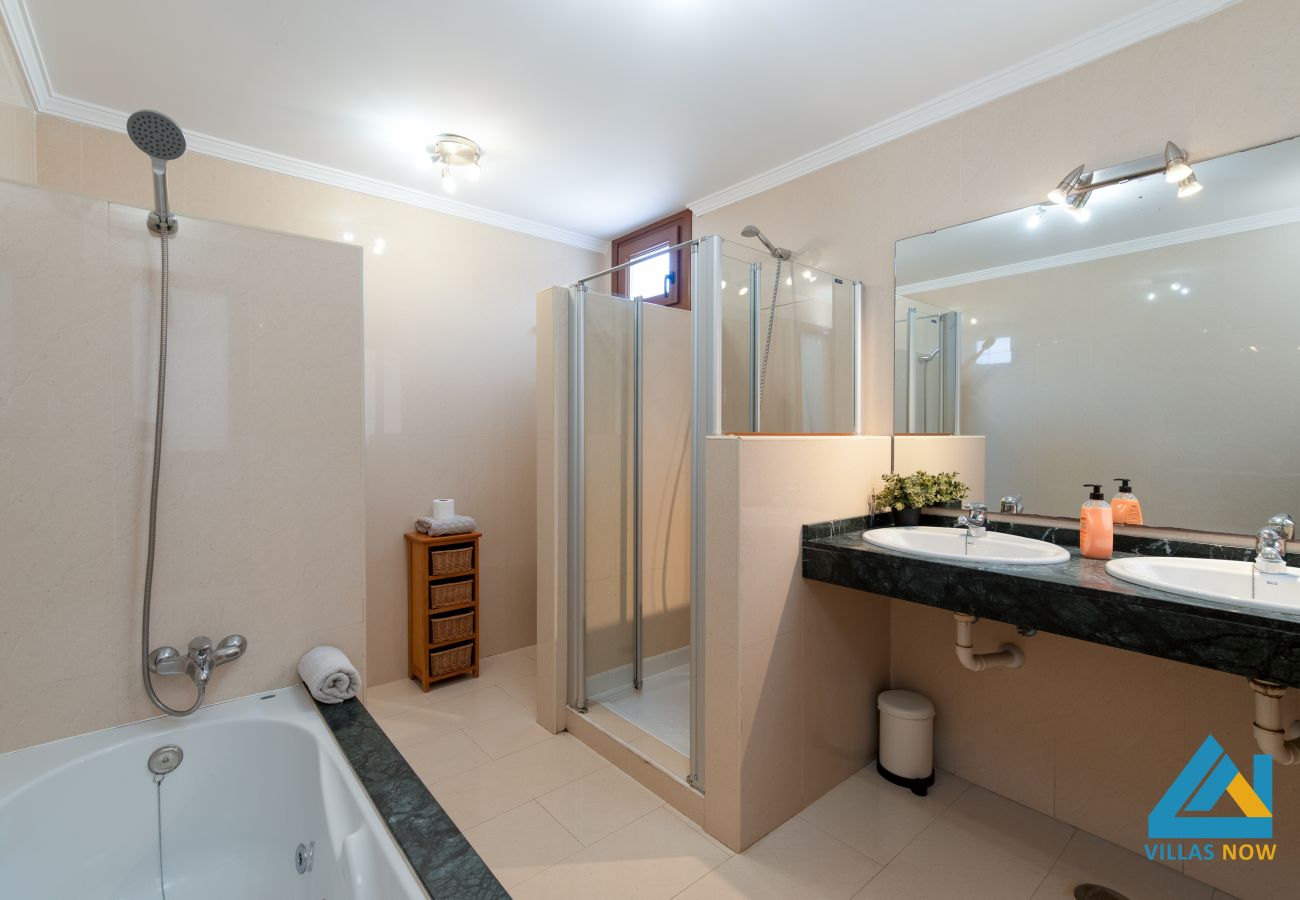 Villa à Playa Blanca - 122 - Villa Azure (LH122)
