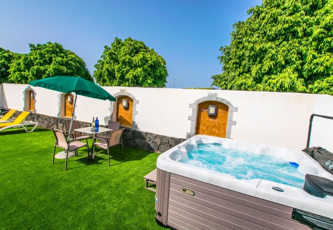 Villa à Playa Blanca - 160 - Villa Los Arcos (LH160) Villa à Playa Blanca - 160 - Villa Los Arcos (LH160)