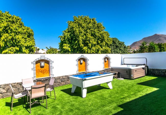 Villa à Playa Blanca - 160 - Villa Los Arcos (LH160) Villa à Playa Blanca - 160 - Villa Los Arcos (LH160)