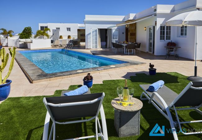 Villa à Playa Blanca - 195 - Casa Nostra (LH195) Villa à Playa Blanca - 195 - Casa Nostra (LH195)