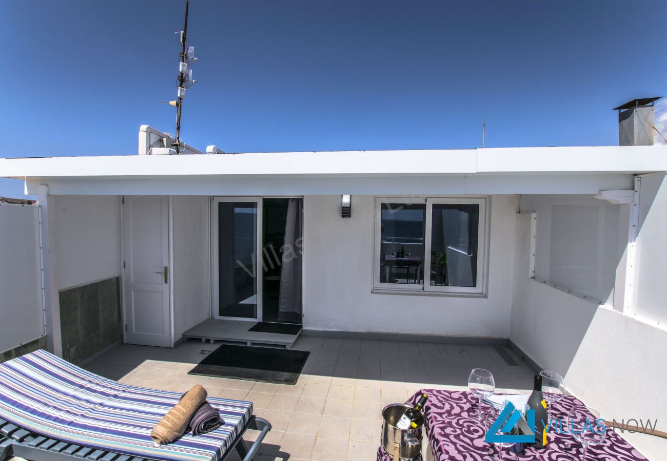 Appartement à Playa Blanca - 198 - Apartment Vista Maritima 2B (LH198)