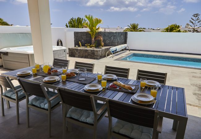 Villa à Playa Blanca - 205 - Casa Santuario - (LH205) Villa à Playa Blanca - 205 - Casa Santuario - (LH205)