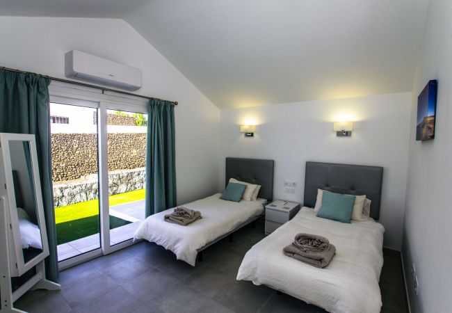 Villa à Playa Blanca - 215 - Villa Rossa (LH215) Villa à Playa Blanca - 215 - Villa Rossa (LH215)