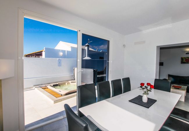 Villa à Playa Blanca - 215 - Villa Rossa (LH215) Villa à Playa Blanca - 215 - Villa Rossa (LH215)