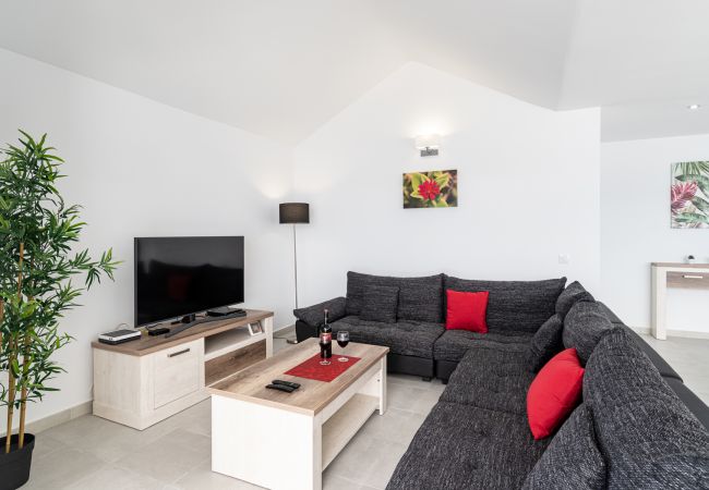 Villa à Playa Blanca - 215 - Villa Rossa (LH215) Villa à Playa Blanca - 215 - Villa Rossa (LH215)