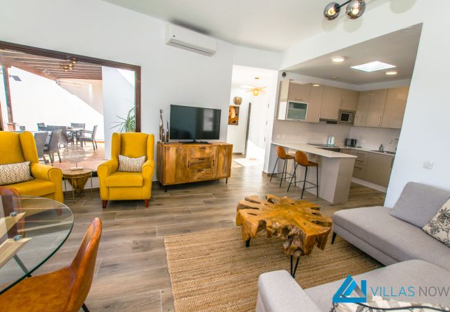 Villa à Playa Blanca - 222 - Villa Noches De Luna (LH222) Villa à Playa Blanca - 222 - Villa Noches De Luna (LH222)