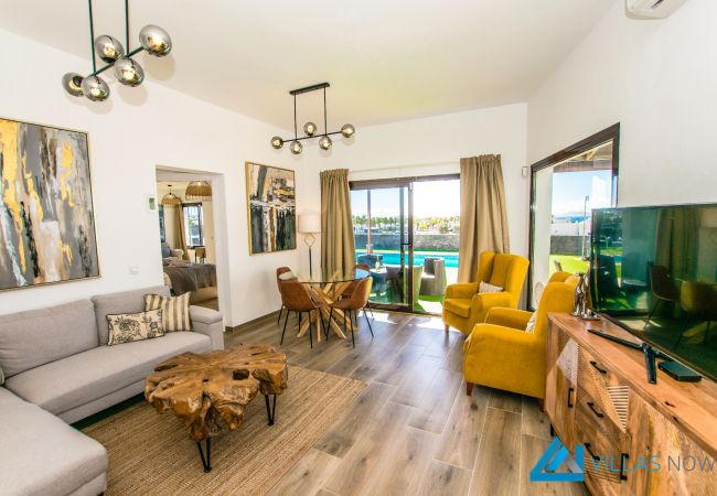 Villa à Playa Blanca - 222 - Villa Noches De Luna (LH222) Villa à Playa Blanca - 222 - Villa Noches De Luna (LH222)
